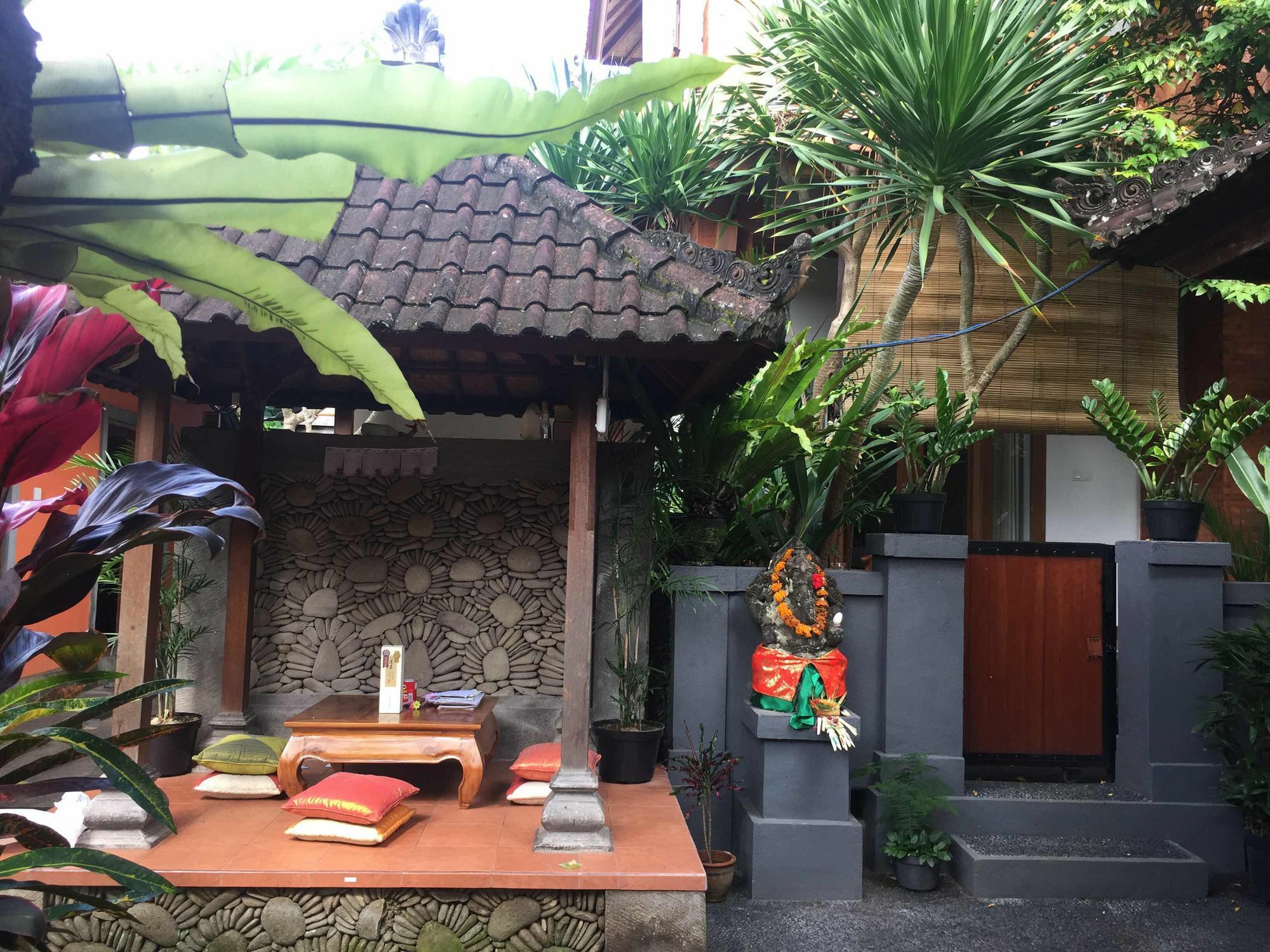Mano House Apartment Ubud  Exterior photo